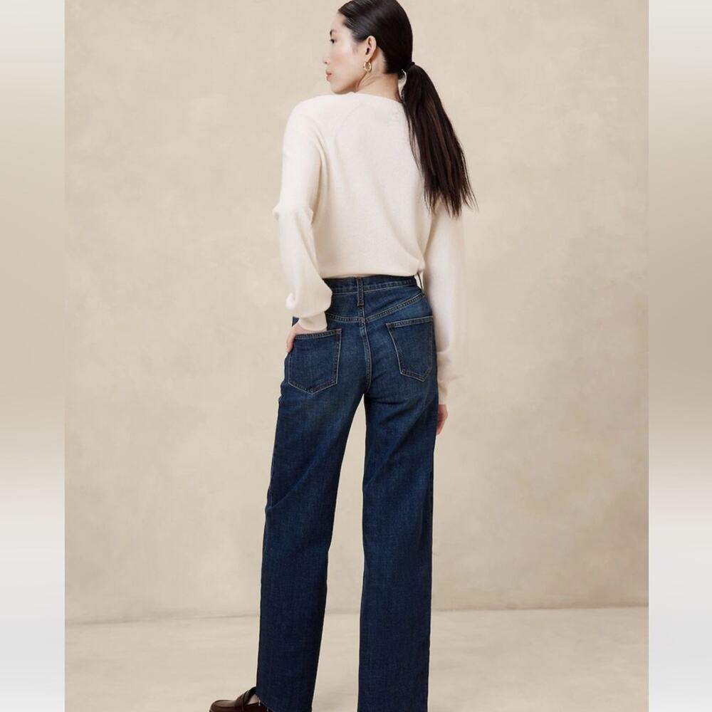 Banana Republic Ultra High-Rise Wide Leg Jean Size